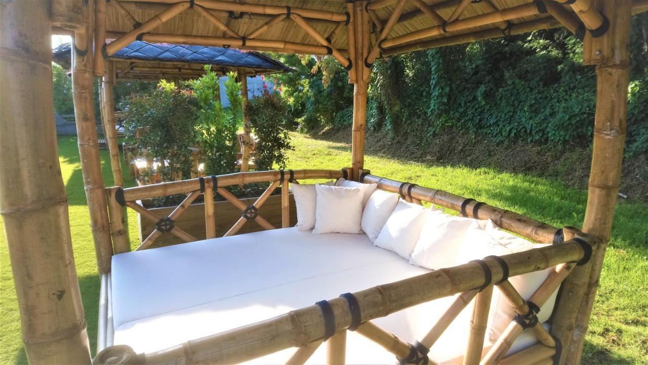 Hotel Les Jardins De Bormes, Sauna & Jacuzzi エクステリア 写真