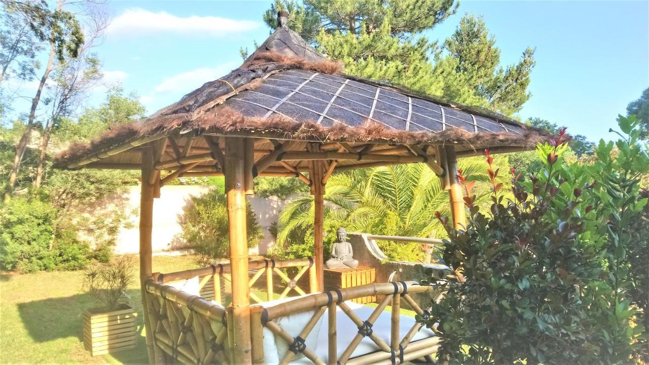 Hotel Les Jardins De Bormes, Sauna & Jacuzzi エクステリア 写真