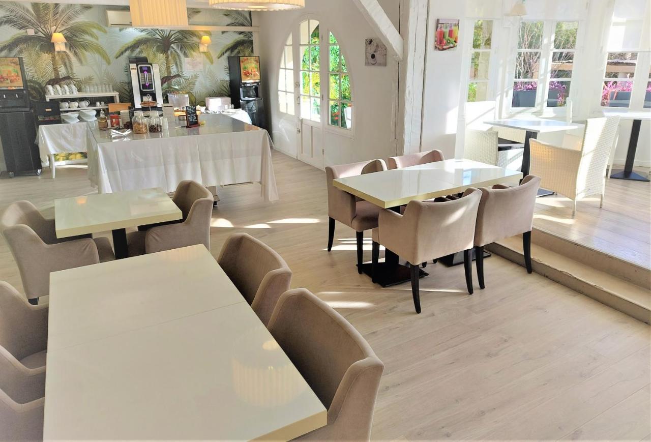 Hotel Les Jardins De Bormes, Sauna & Jacuzzi エクステリア 写真