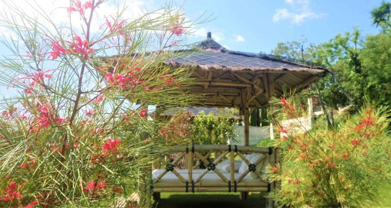 Hotel Les Jardins De Bormes, Sauna & Jacuzzi エクステリア 写真
