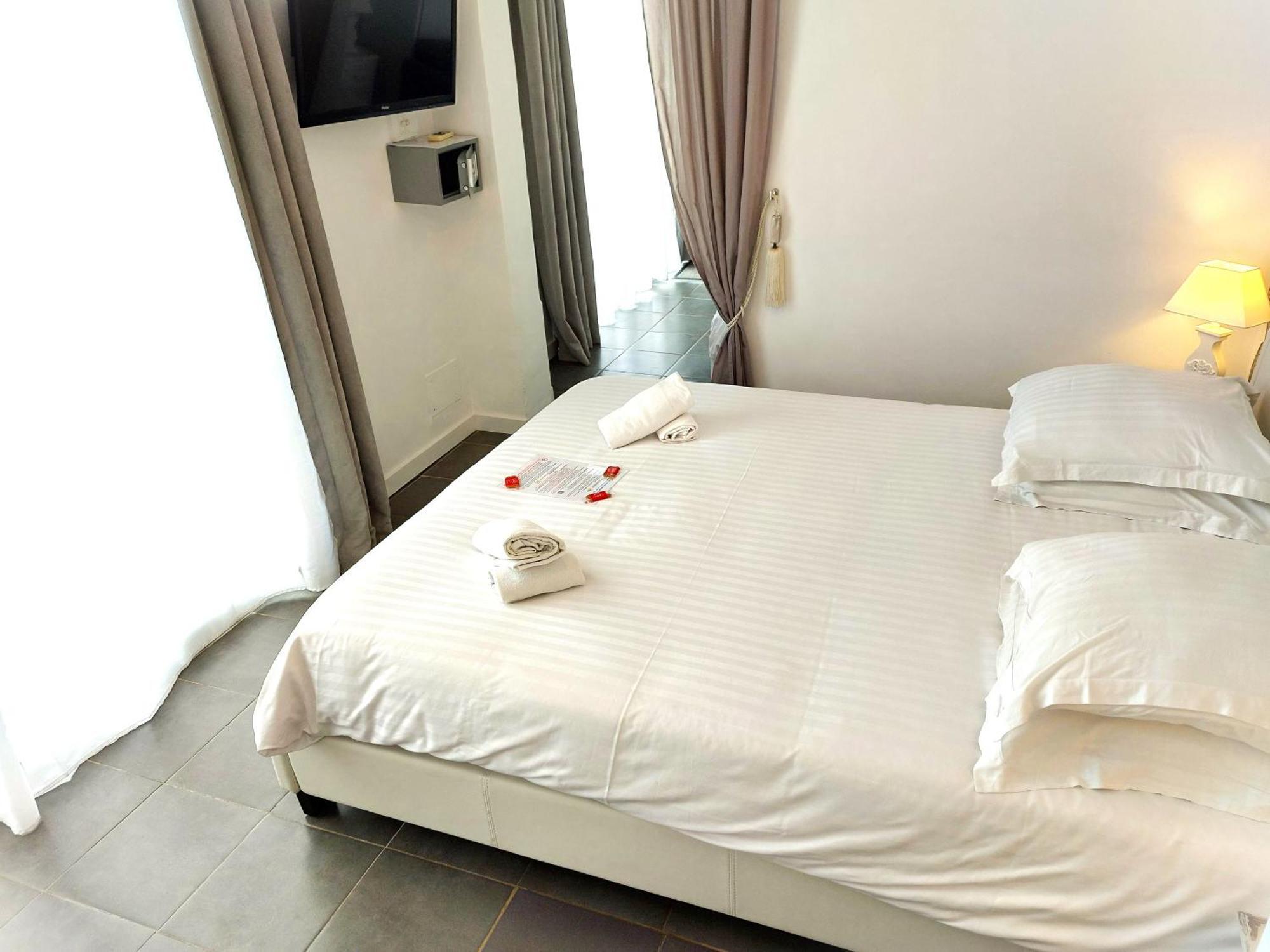 Hotel Les Jardins De Bormes, Sauna & Jacuzzi 部屋 写真